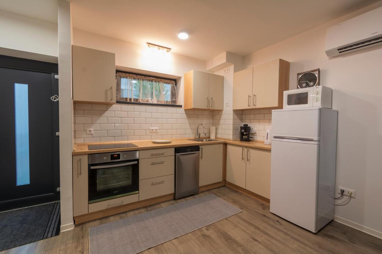 Romai Panorama Apartman Шиофок Экстерьер фото