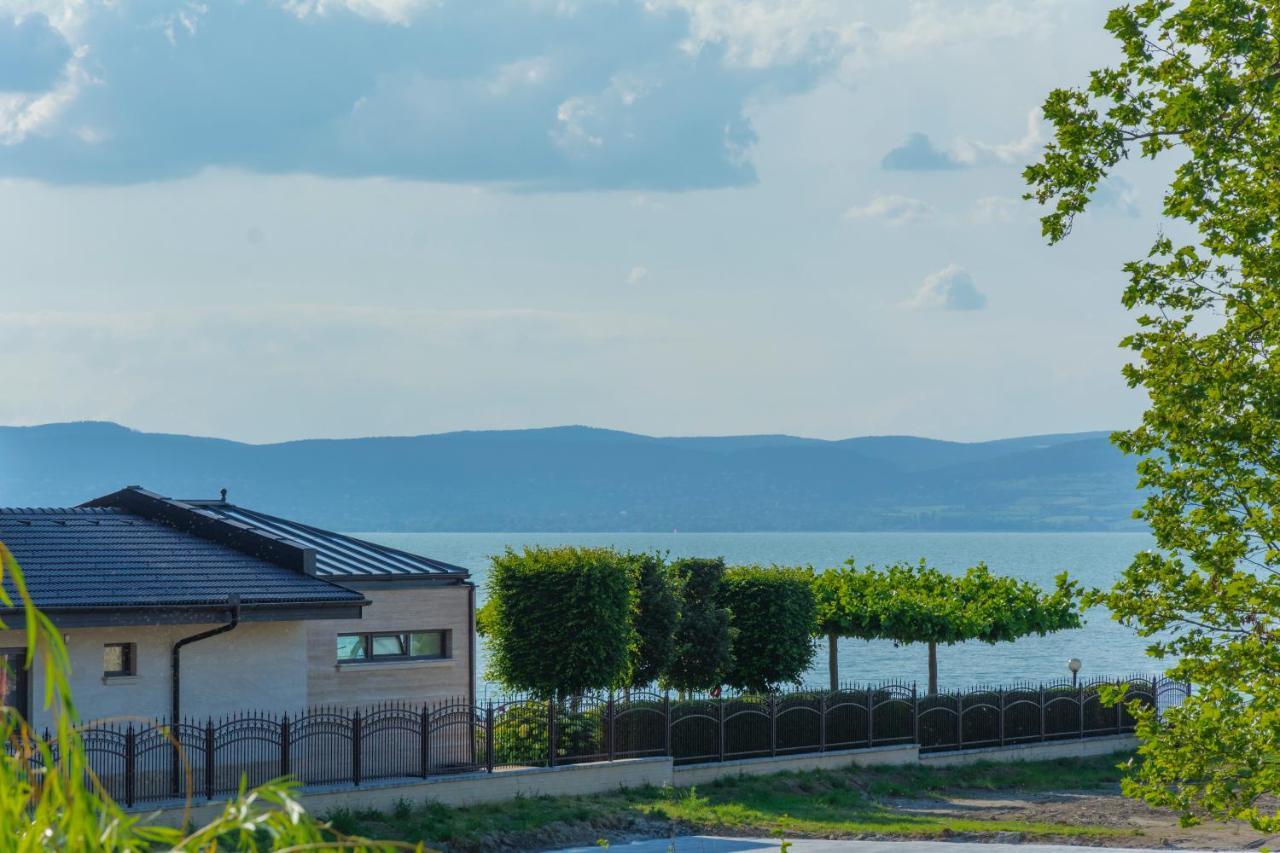 Romai Panorama Apartman Шиофок Экстерьер фото